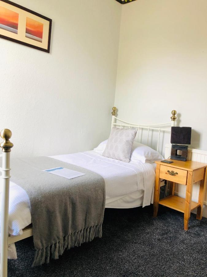 Bed and Breakfast Brook House Broadway  Exteriér fotografie