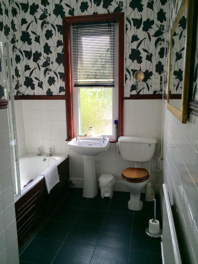 Bed and Breakfast Brook House Broadway  Exteriér fotografie