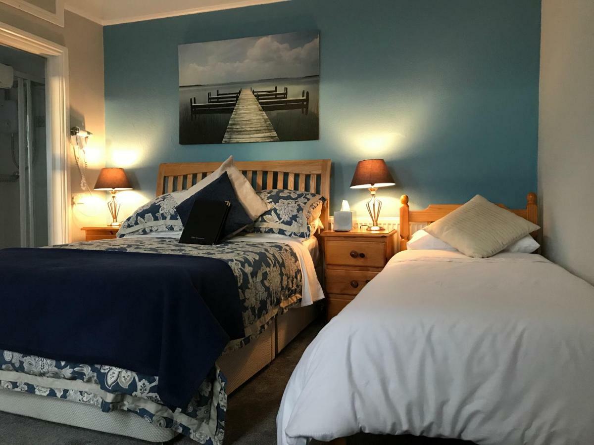 Bed and Breakfast Brook House Broadway  Exteriér fotografie
