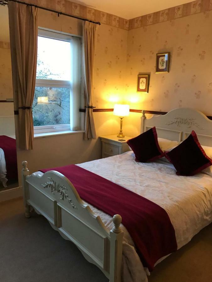 Bed and Breakfast Brook House Broadway  Exteriér fotografie